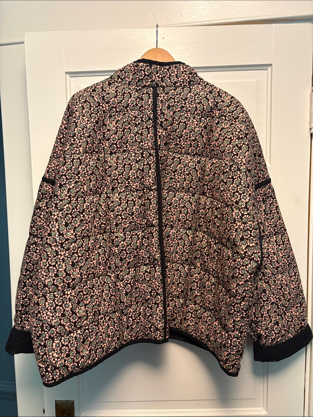 Free People Black Quilted Jacket with Pink Floral Print XL - Picture 5 of 5